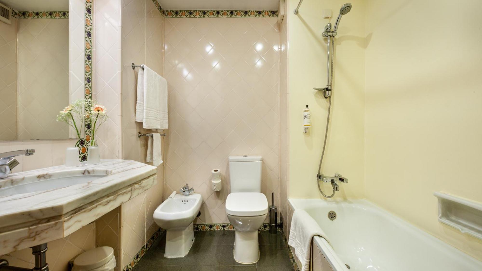 Classic Room,1693272807:JPEG